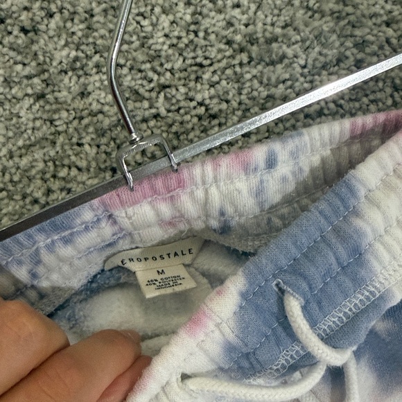 Sweatpants - Picture 2 of 4